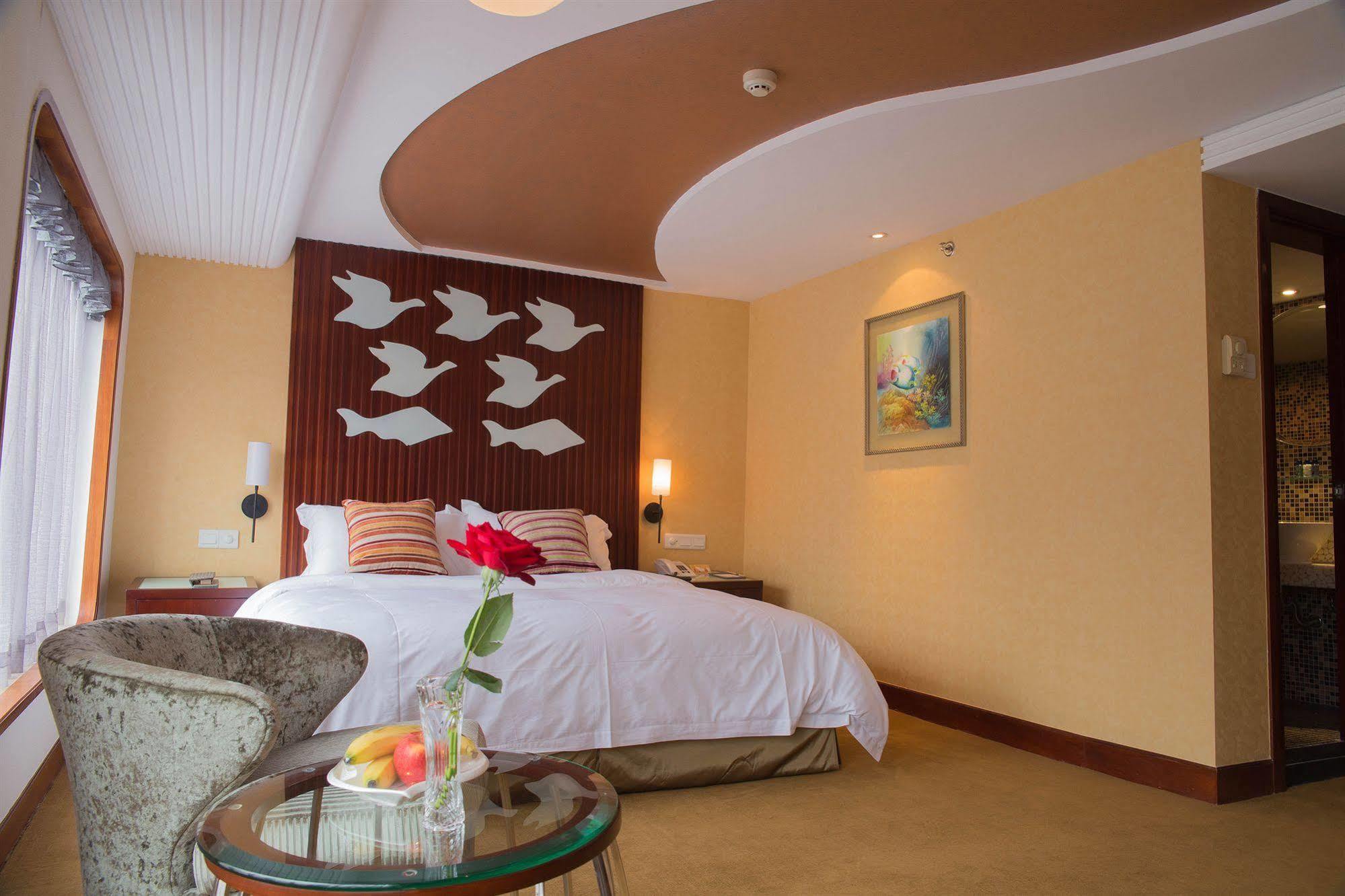 Madison Hotel Shenzhen Seaworld Esterno foto
